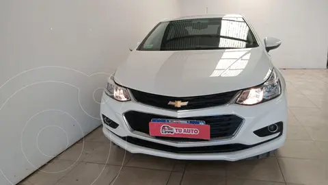 Chevrolet Cruze LT usado (2017) color Blanco Crema precio $17.500.000