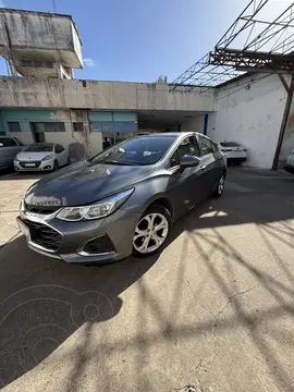 Chevrolet Cruze LT Aut usado (2022) color Plata Switchblade precio u$s21.500
