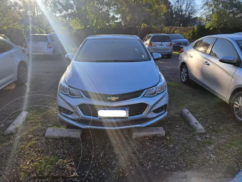 Chevrolet Cruze LT 2015/6 usado (2019) color Gris precio $22.000.000