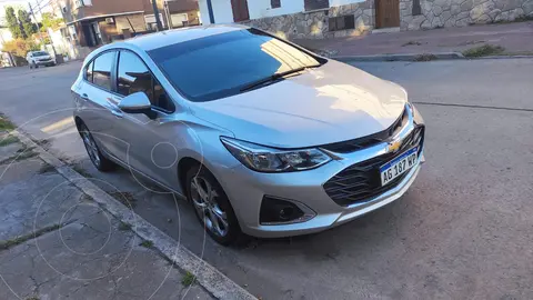 Chevrolet Cruze LT usado (2023) color Gris precio u$s21.000