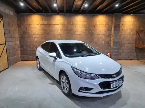 Chevrolet Cruze LT usado (2018) color Blanco Summit precio $18.000.000