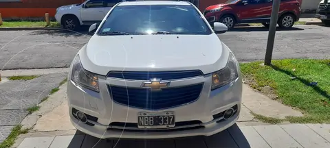 Chevrolet Cruze LTZ Aut usado (2013) color Blanco precio u$s12.000