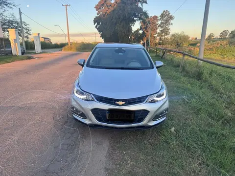 Chevrolet Cruze LTZ Aut Plus usado (2019) color Gris Acero precio u$s16.000