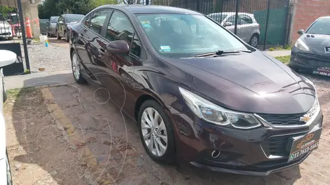 Chevrolet Cruze LT usado (2017) color Rojo Cerezo financiado en cuotas(anticipo $5.800.000)