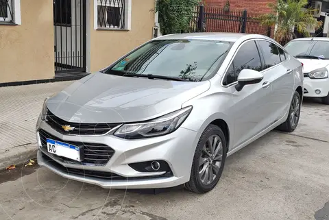 foto Chevrolet Cruze LTZ usado (2018) color Plata precio $19.100.000