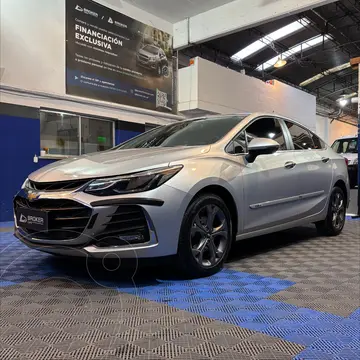 Chevrolet Cruze LTZ Aut usado (2022) color Plata Switchblade precio u$s25.000