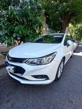 Chevrolet Cruze LT usado (2017) color Blanco Summit precio $17.600.000