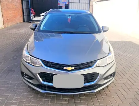 foto Chevrolet Cruze LT usado (2017) color Gris precio u$s15.500