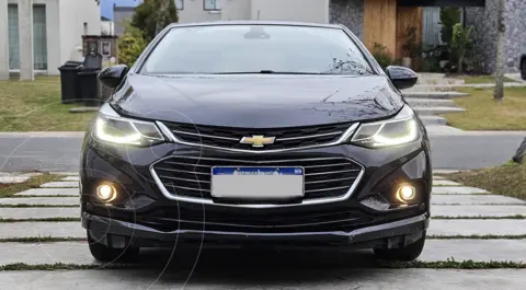 Chevrolet Cruze LTZ Aut usado (2017) color Negro precio u$s14.650