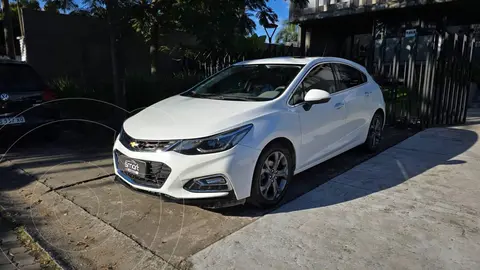 Chevrolet Cruze LTZ Aut usado (2017) color Blanco precio $18.900.000