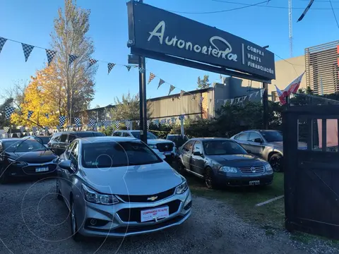 Chevrolet Cruze LT usado (2018) color Gris precio u$s15.000