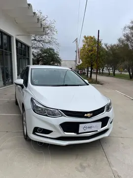 Chevrolet Cruze LT usado (2018) color Blanco precio $18.900.000