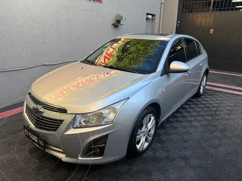 Chevrolet Cruze LTZ usado (2013) color Gris financiado en cuotas(anticipo $9.000.000)