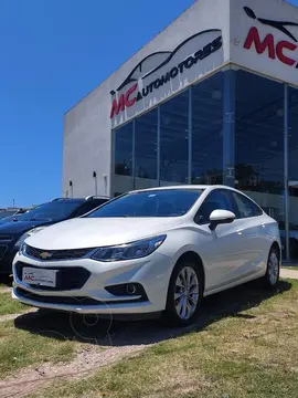 Chevrolet Cruze LT usado (2018) color Blanco precio u$s15.300