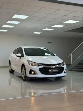 Chevrolet Cruze LT usado (2022) color Blanco precio $25.500.000