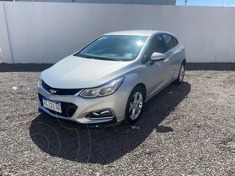 Chevrolet Cruze LT usado (2018) color Plata precio $21.900.000