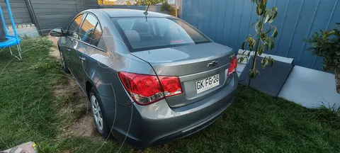 Chevrolet Cruze 1.8 LS usado (2014) color Gris Oscuro precio $5.000.000