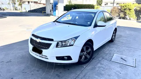 Chevrolet Cruze 1.8 LS Aut usado (2010) color Blanco precio $5.500.000