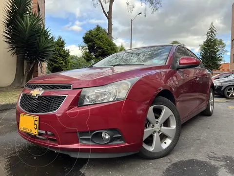 Chevrolet Cruze Platinum usado (2011) color Rojo precio $30.800.000