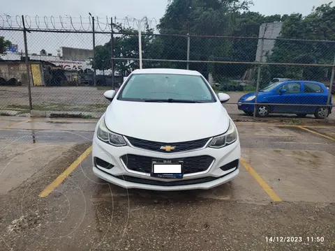 Chevrolet Cruze LT Aut usado (2017) color Blanco precio $186,000