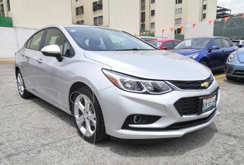 Chevrolet Cruze LT usado (2018) color Plata Brillante financiado en mensualidades(enganche $72,199 mensualidades desde $5,846)