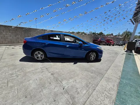 Chevrolet Cruze LS Aut usado (2017) color Azul precio $190,000