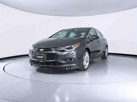 foto Chevrolet Cruze Premier Aut usado (2018) color Gris precio $290,999