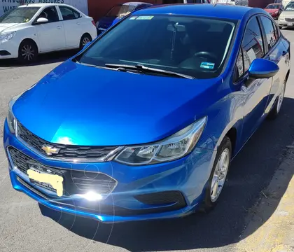 Chevrolet Cruze LS Aut usado (2017) color Azul precio $215,000