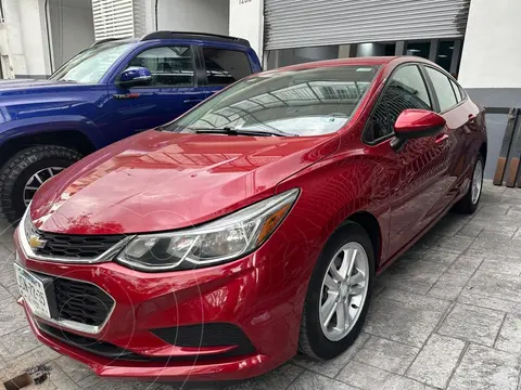 Chevrolet Cruze LS Aut usado (2017) color Rojo precio $199,900