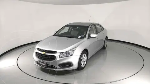 foto Chevrolet Cruze LS usado (2015) color Gris precio $175,999