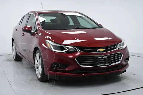 Chevrolet Cruze Premier Aut usado (2017) color Rojo financiado en mensualidades(enganche $55,800 mensualidades desde $4,390)