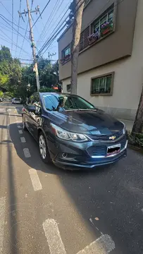 Chevrolet Cruze LT usado (2018) color Gris precio $200,000