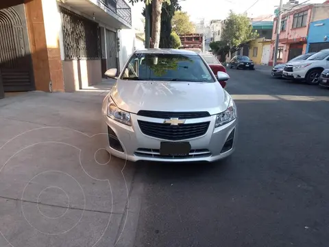 Chevrolet Cruze LS Aut usado (2014) color Plata precio $150,000
