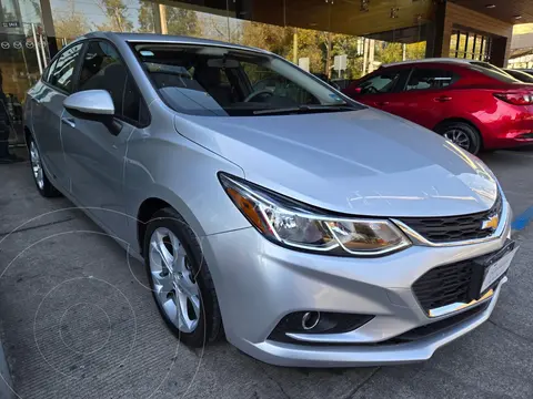 Chevrolet Cruze LT Aut usado (2018) color Plata Brillante precio $212,000