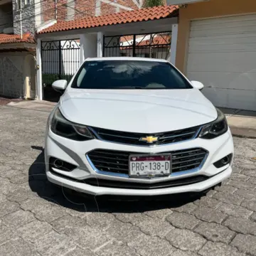 Chevrolet Cruze LT Piel Aut usado (2017) color Blanco precio $199,000