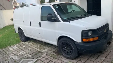 Chevrolet Express Cargo Cargo Van 1500 (V6) usado (2012) color Blanco precio $200,000