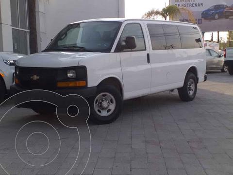 Chevrolet Express Cargo Van LS 4.3L usado (2017) color Blanco precio $350,000
