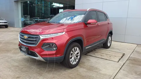 Chevrolet Groove LT usado (2024) color Rojo financiado en mensualidades(enganche $71,841 mensualidades desde $8,031)