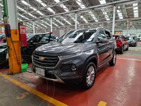 Chevrolet Groove LT Aut usado (2023) color Gris financiado en mensualidades(enganche $72,408 mensualidades desde $6,500)