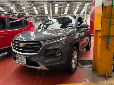 Chevrolet Groove LT Aut usado (2023) color Gris financiado en mensualidades(enganche $66,500 mensualidades desde $6,000)