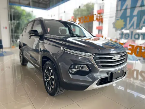 Chevrolet Groove Premier usado (2023) color Gris Oscuro financiado en mensualidades(enganche $102,399 mensualidades desde $6,823)