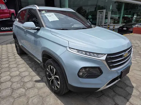 Chevrolet Groove LT Aut usado (2025) color Azul financiado en mensualidades(enganche $88,688 mensualidades desde $7,488)