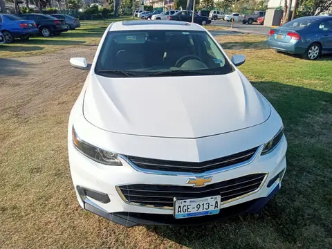 Chevrolet Malibu LT 2.0 Turbo usado (2017) color Blanco precio $190,000
