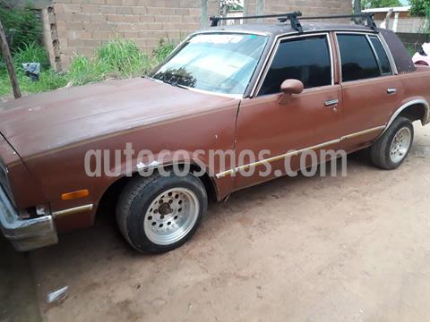 foto Chevrolet Malibu 8 cilindros usado (1983) precio u$s900