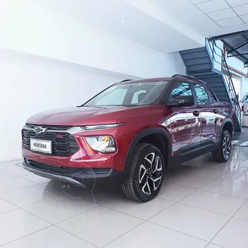 Chevrolet Montana 1.2T RS Aut nuevo color Rojo Chili precio $35.000.000