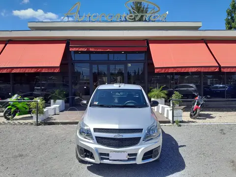 foto Chevrolet Montana MONTANA 1.8 LS AA usado (2014) color Gris precio u$s7.000