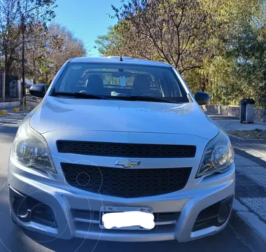Chevrolet Montana LS Base usado (2013) color Plata precio $12.500.000