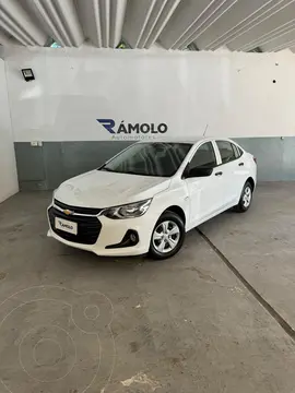 Chevrolet Onix Joy Plus Base usado (2022) color Blanco Summit precio u$s14.000