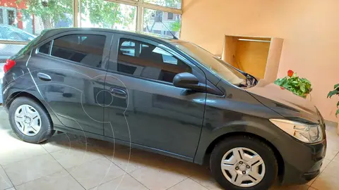 Chevrolet Onix Joy Plus Base usado (2018) color Gris precio $3.600.000