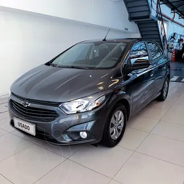 Chevrolet Onix Joy Black usado (2024) color Gris precio $16.999.997